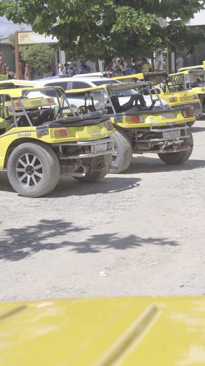 C6166T01.JPG-rotated-1